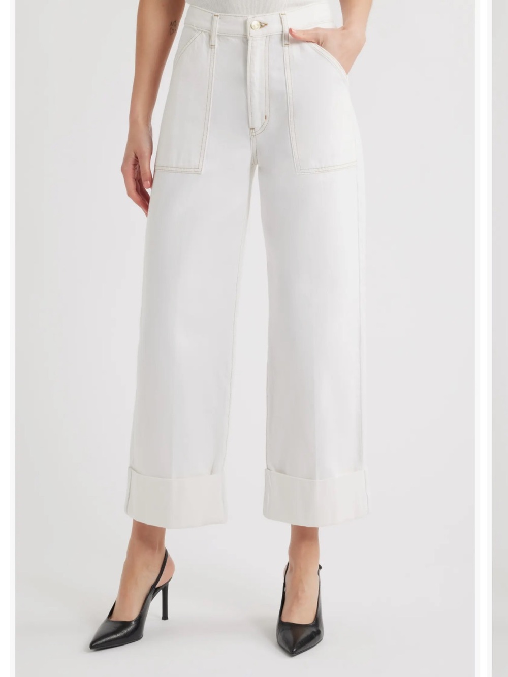 NWOT Frame Denim Cream Wide-Leg Crop Jeans with Cuffed Hem